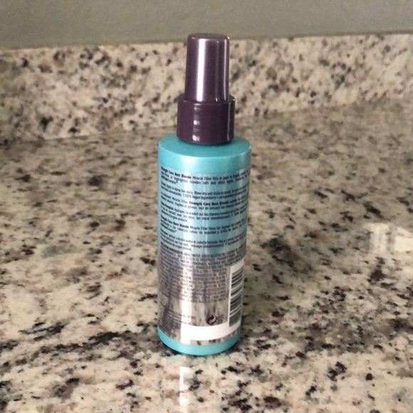 Pureology BEST BLONDS strength cure spray .9 ounce - Picture 2 of 2